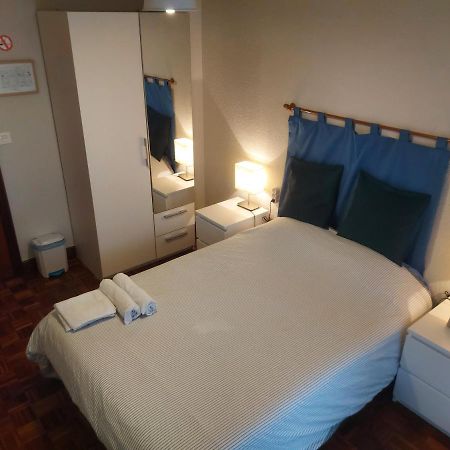 Se Alquilan 3 Habitaciones Privadas Bilbao Eksteriør billede