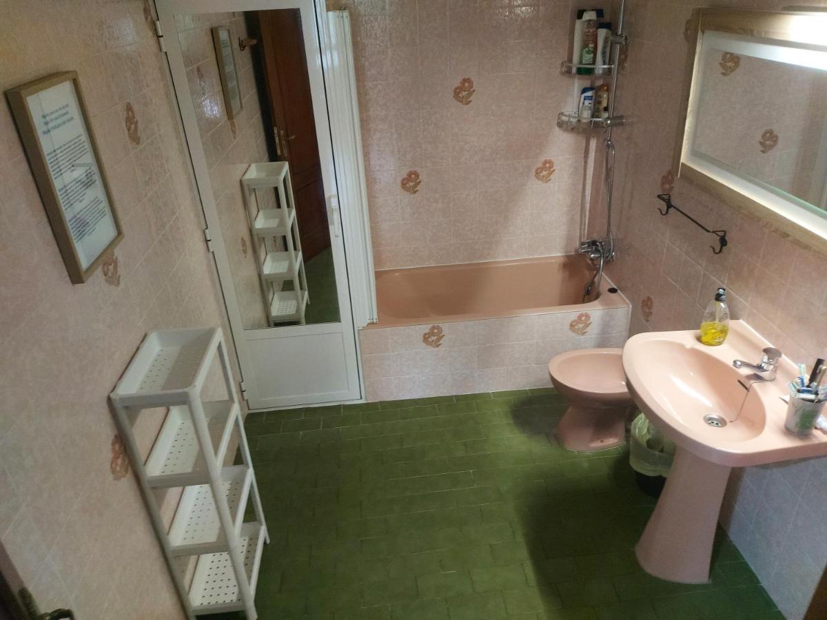 Se Alquilan 3 Habitaciones Privadas Bilbao Eksteriør billede