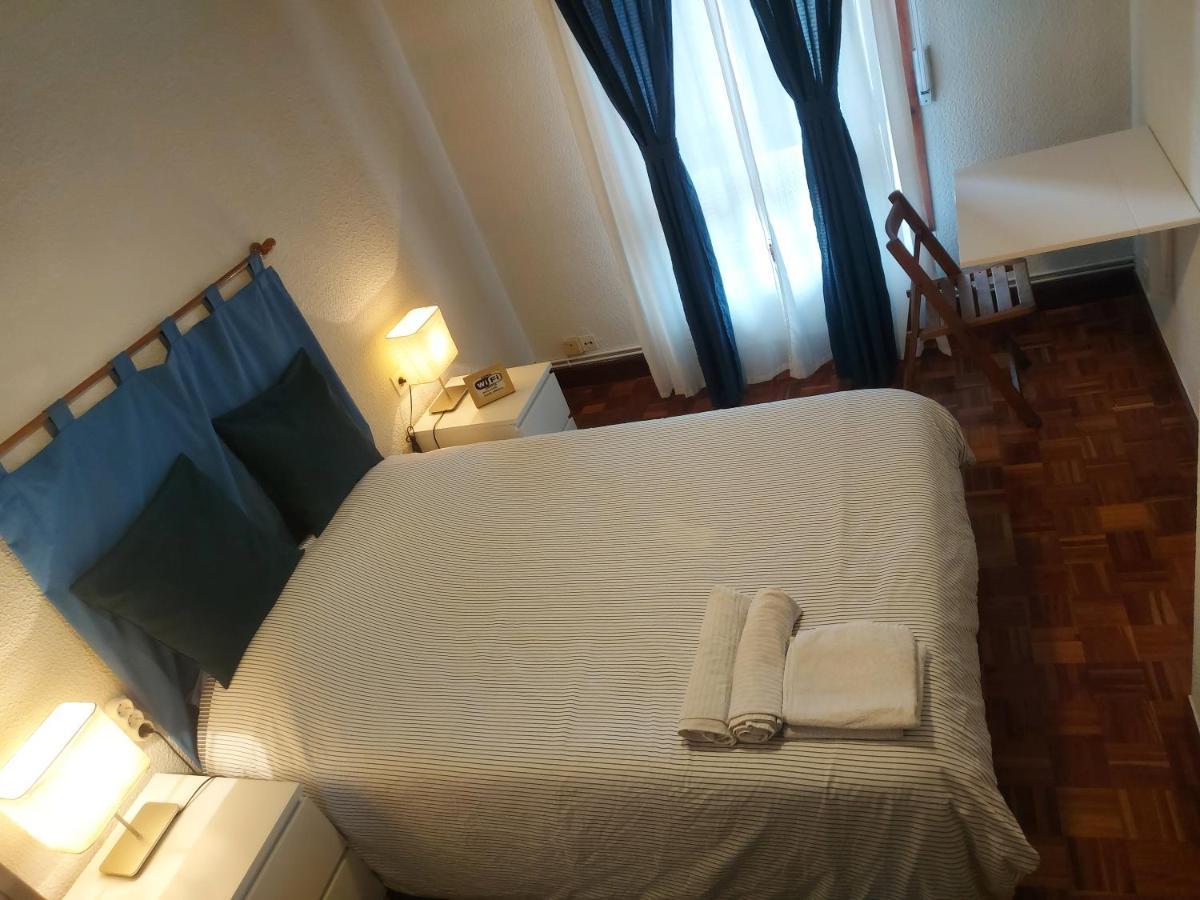 Se Alquilan 3 Habitaciones Privadas Bilbao Eksteriør billede